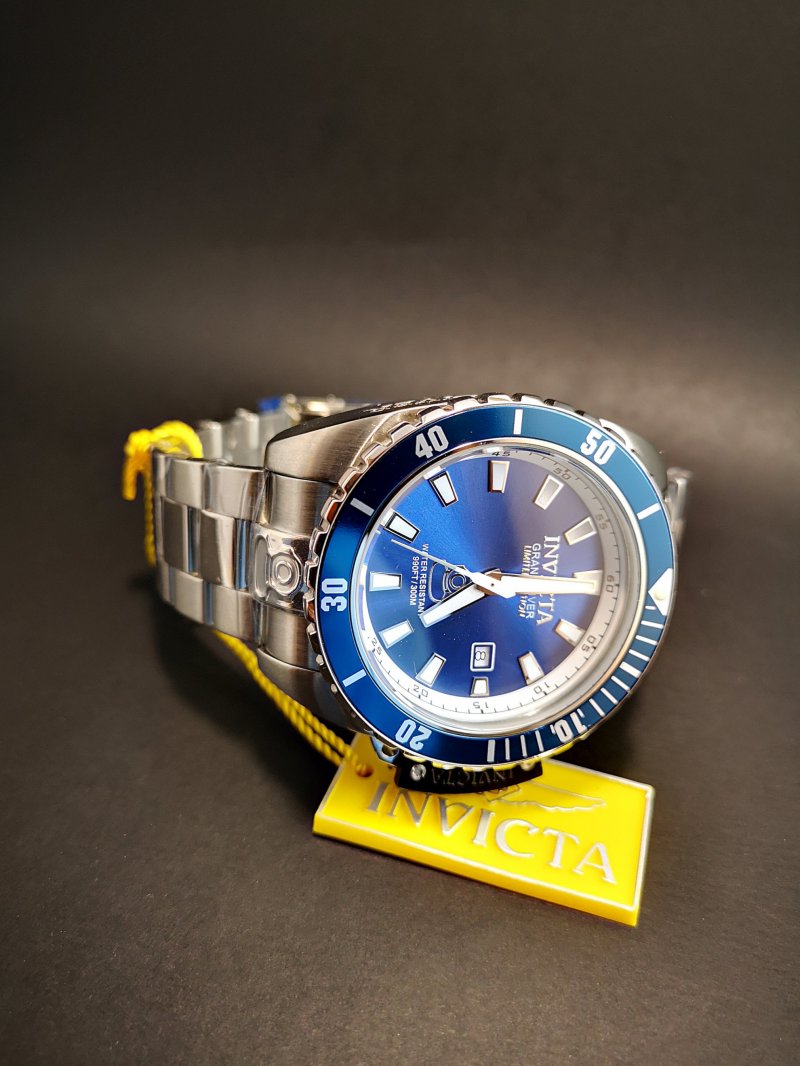 Eladó Invicta Grand Diver Limited Cruisline óra