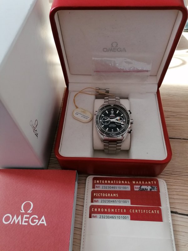 Omega Seamaster planet ocean chronograph